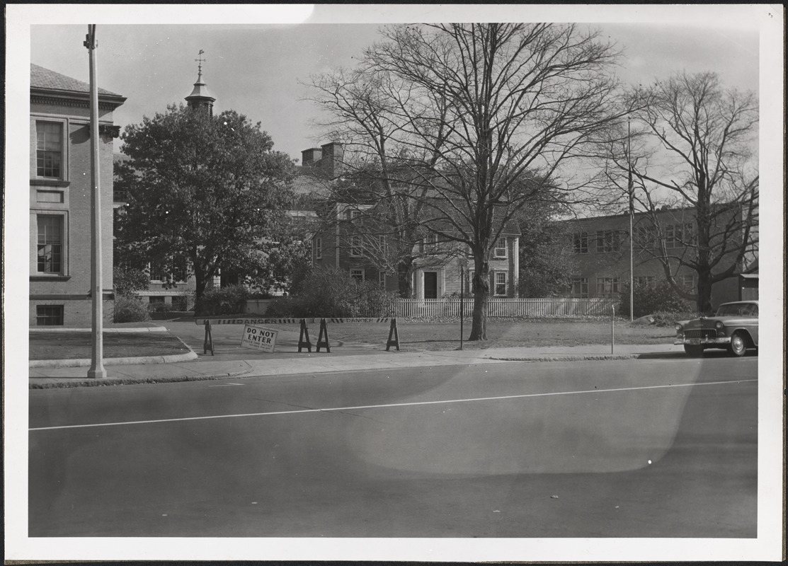 Devotion School, 345 Harvard St.