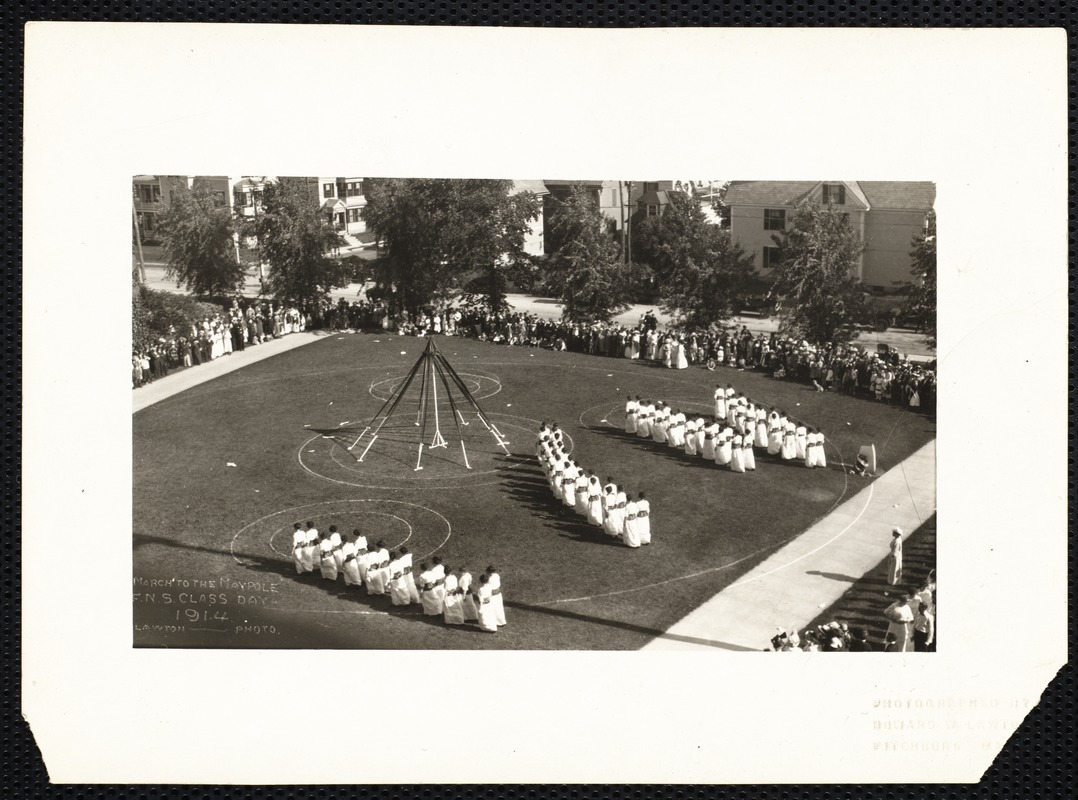 March to the maypole F.N.S. Class Day 1914