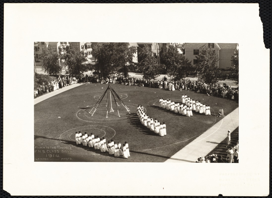 March to the maypole F.N.S. Class Day 1914