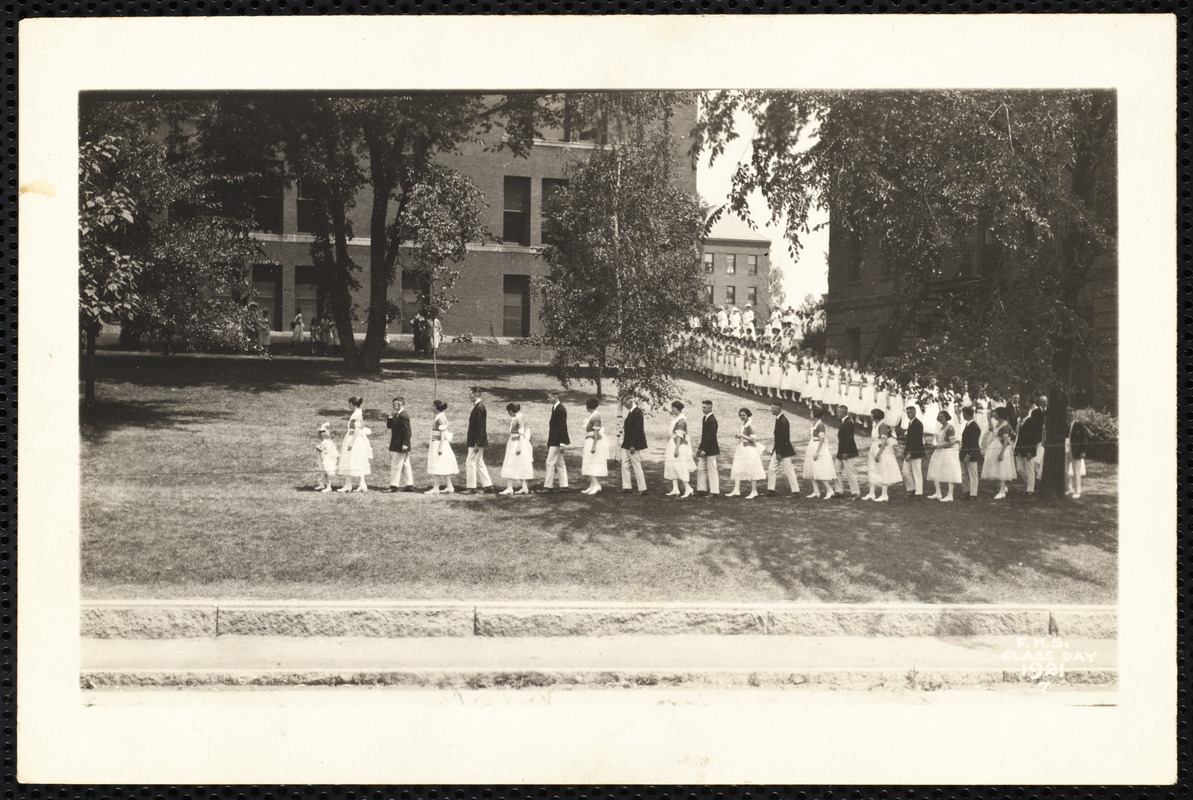 F.N.S. Class Day 1921 7