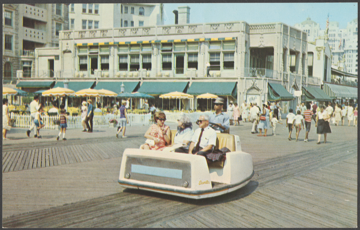 Rolling chairs, Atlantic City, New Jersey