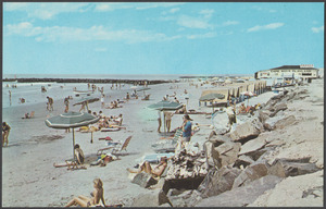 Typical beach scene at Cape May beach, Cape May, N. J.