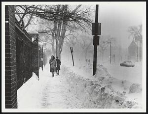 Broadway Camb near Harvard Univ.