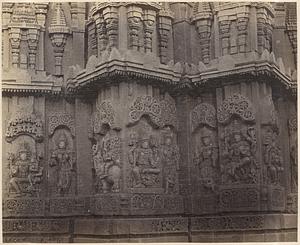 Close view of wall carvings, Chennakesava Temple, Somanathapura, India