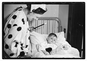 Harry W. Syer magician at Children's Hospital