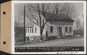 6 South Main Street, tenement, Boston Duck Co., Bondsville, Palmer, Mass., Feb. 9, 1940