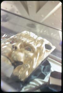 Sculpt.