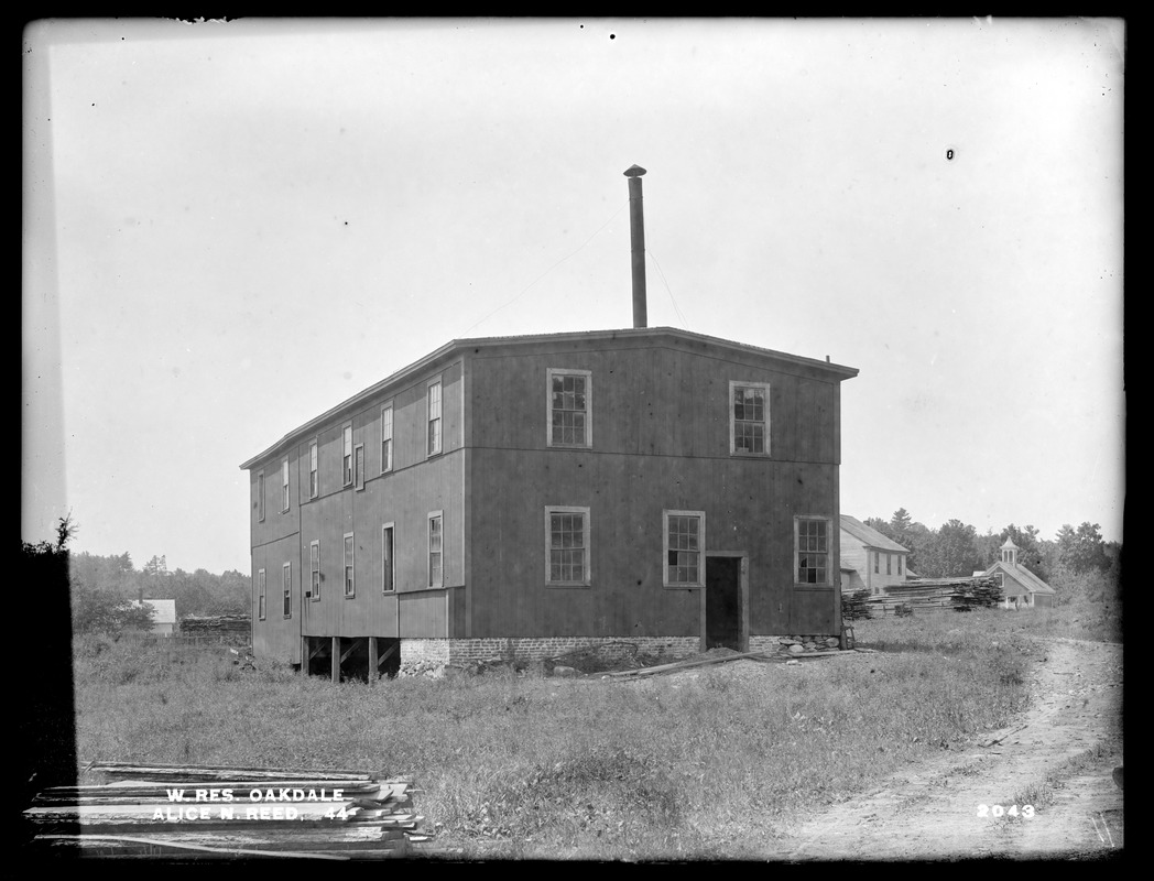 Wachusett Reservoir, Alice N. Reed's cider mill, on the westerly side of Waushaccum Street, from the northwest, Oakdale, West Boylston, Mass., Aug. 20, 1898