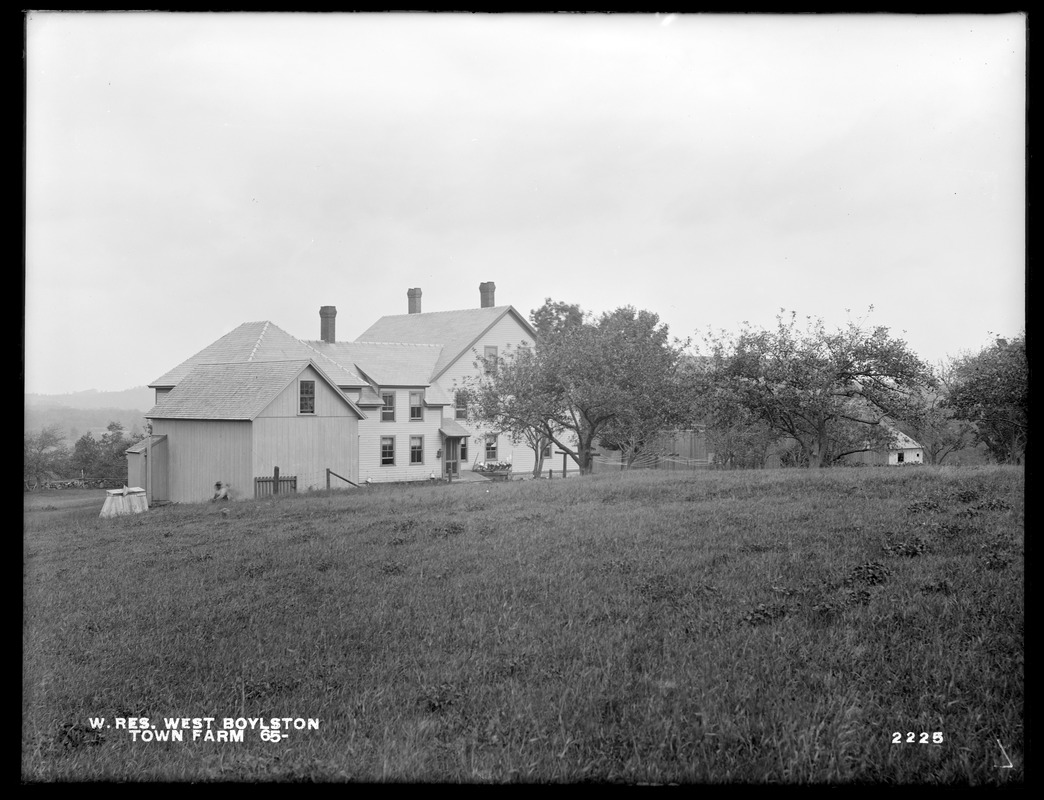 Wachusett Reservoir, inhabitants of West Boylston, town farm buildings