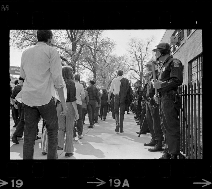 Anti-war protest at Commonwealth Armory and National Guard headquarters