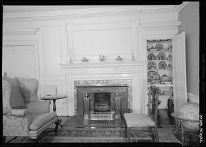 Peirce-Nichols House, Salem: interior, West parlor