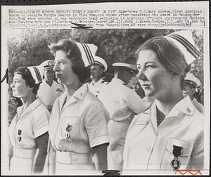 Navy nurses receive purple hearts in Viet Nam