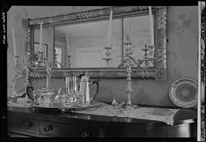 Robson House, Salem, interior, mirror - silverware