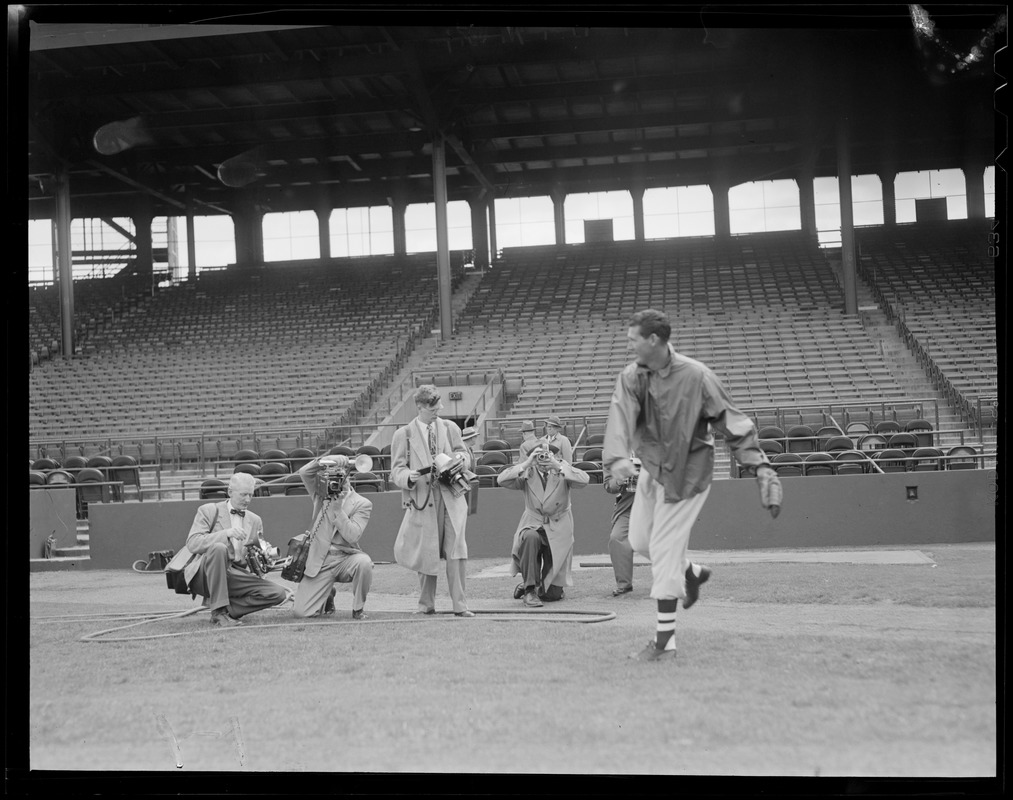 Ted Williams and teammates - Digital Commonwealth