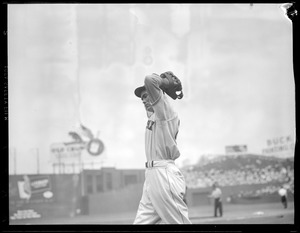 Red Sox pitcher in his wind up