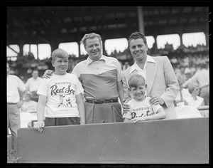 Young fans with Frankie Fontaine at Fenway Park
