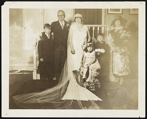 Left to right - Clark Nichols - Mayor Malcolm Nichols - Mrs. Malcolm Nichols - Marjorie Edith Nichols - Dexter Nichols and Miss Florence Nichols at wedding