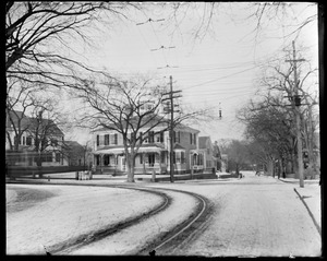 Side of Brackett Tavern