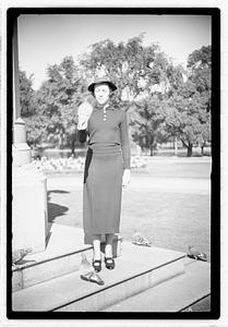 Models posing, Boston Common
