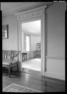 Peirce-Nichols House, Salem: interior, upstairs hallway, looking into sitting room