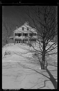 Marblehead, house exterior, snow