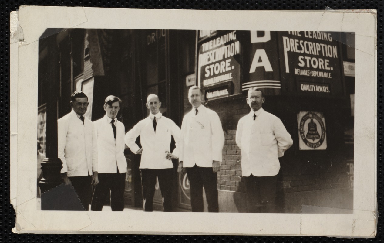 Rexall Drugs, portrait of pharmacists