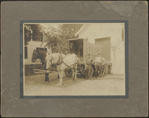 Frost Ice Co. wagon and workers