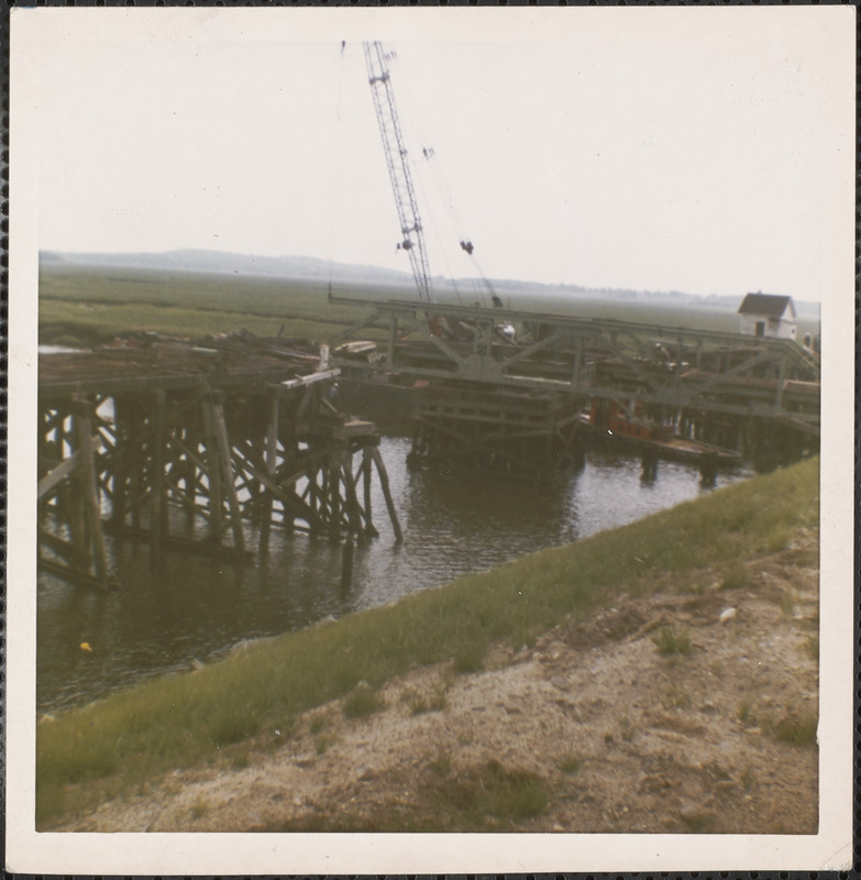 Tearing down old Plum Island Bridge
