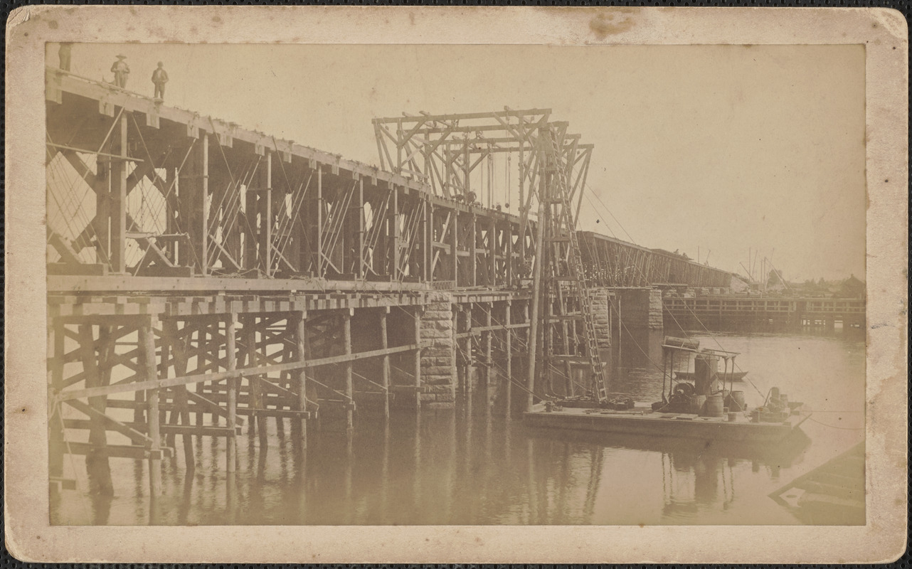 Railroad bridge Newburyport, showing old and new
