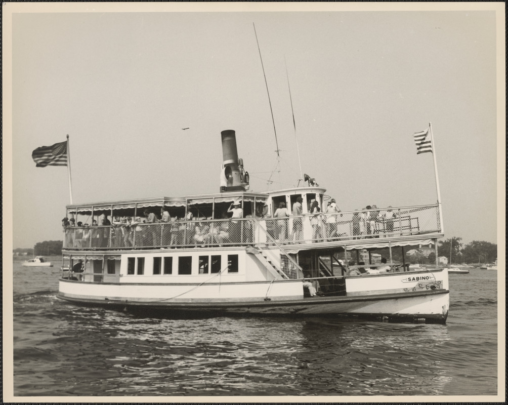 Steamboat Sabino gave tours on Merrimac River from Salisbury to Newburyport 1968-1972