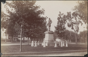 Geo. Washington statue, High and Pond Streets