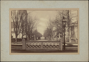 Newburyport, Massachusetts, Green Street, from the gates of the courthouse