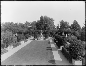 Garden at Larz Anderson Park