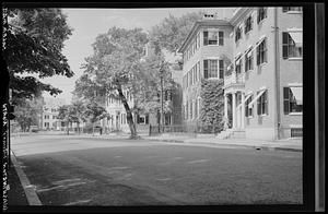 Salem, Washington Square, North, exterior