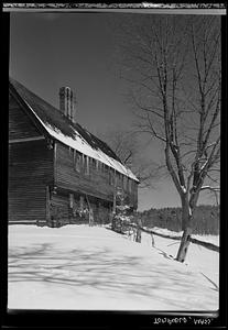 Parson-Capen House, snow