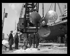 SS Leviathan gets new propeller