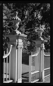 Ropes Memorial, exterior, gate