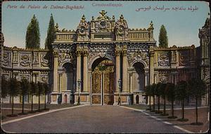 Constantinople. Porte du Palais de Dolma-Baghtché