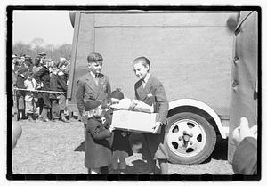 Egg hunt, Franklin Park