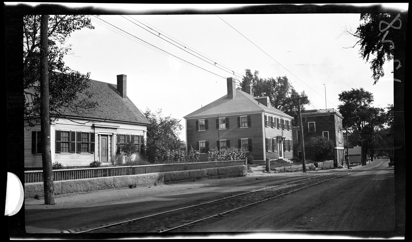 E[aster]ly side Franklin St. South from School St. 1919