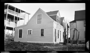 Squantum and Farms Schoolhouse (Old)