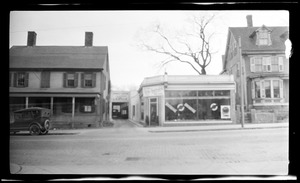 Quincy Center Garage. 1546 Hancock St.