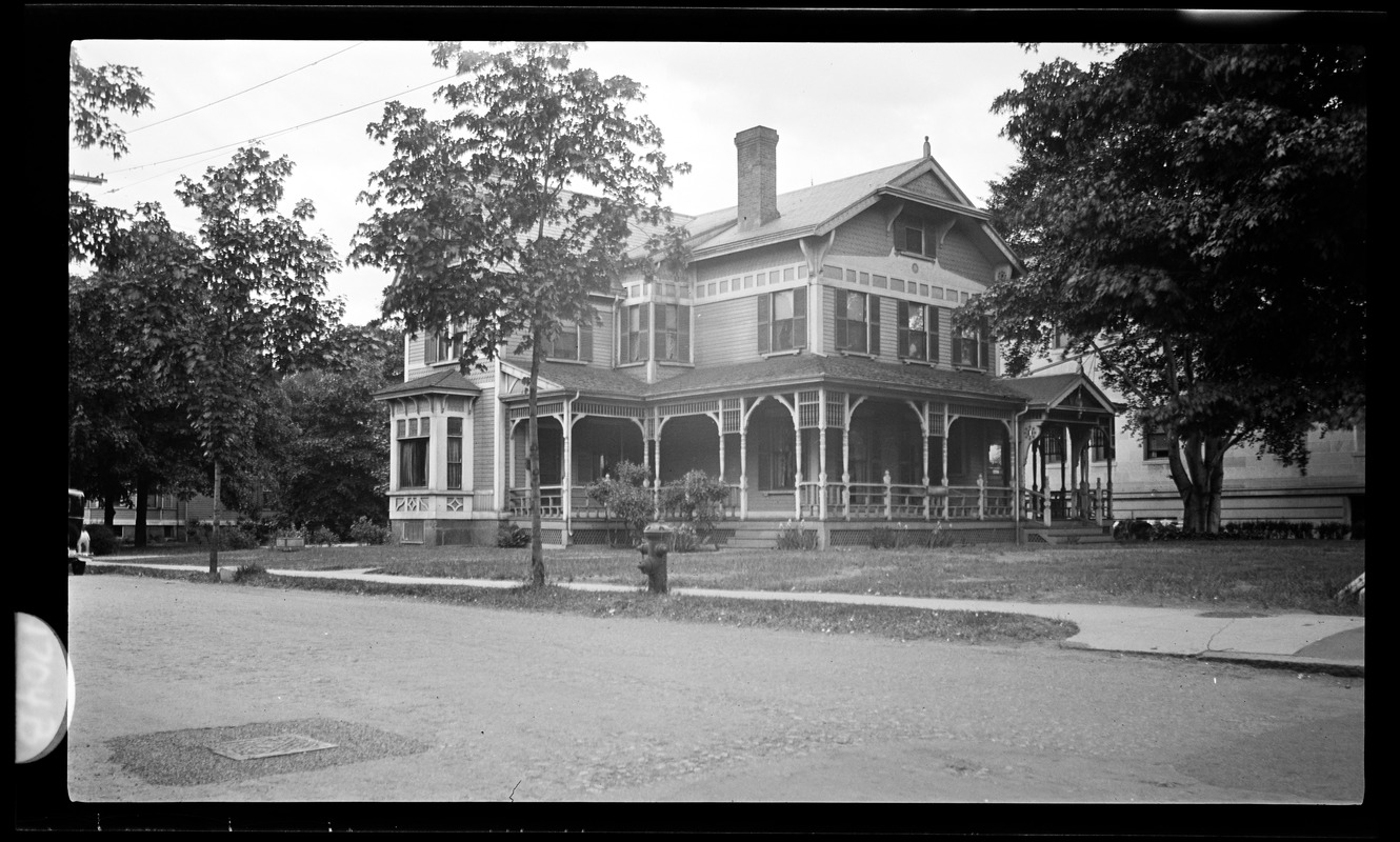 Dr. Fred Jones house Hancock St. 1932 Digital Commonwealth