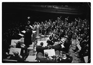 Harvard & Radcliffe Glee Clubs symphony Boulanger conducting, Symphony Hall