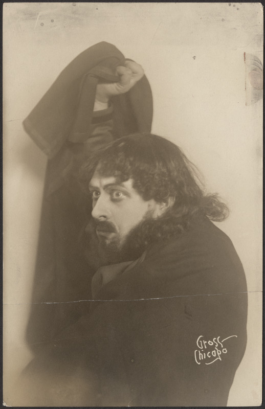 Georges Baklanoff as Ramon in La Habanera