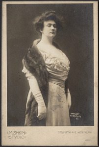 Mme. Eleonora de Cisneros