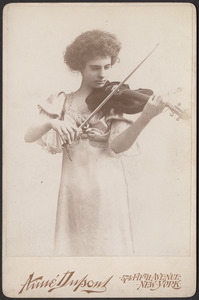 Marie Hall English violinist