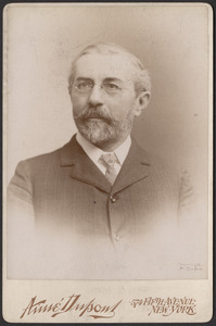 Gustav Hinrichs