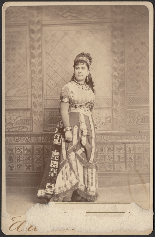 Clara Louise Kellogg