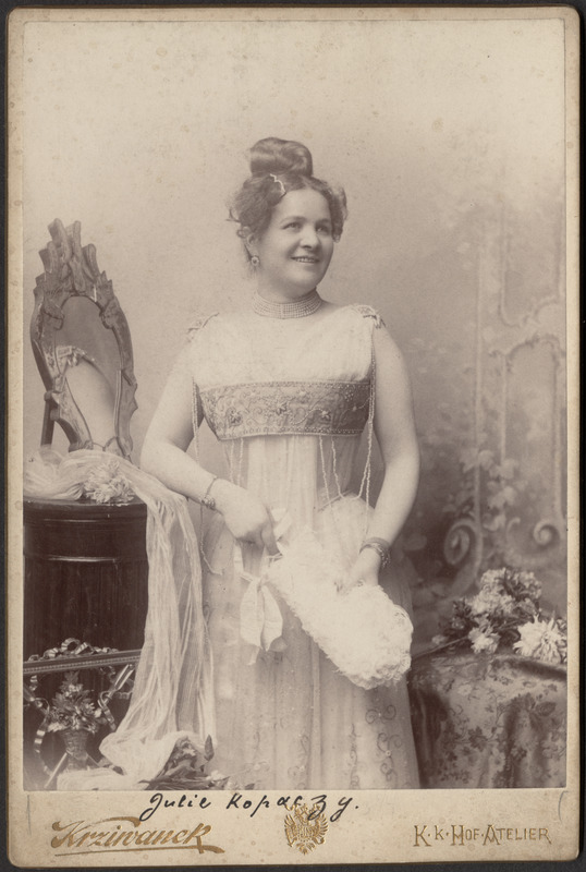 Julie Kopaczy